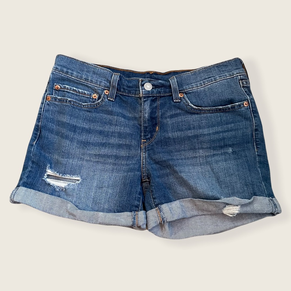 Levis denim shorts size 28 30” - Picture 1 of 4